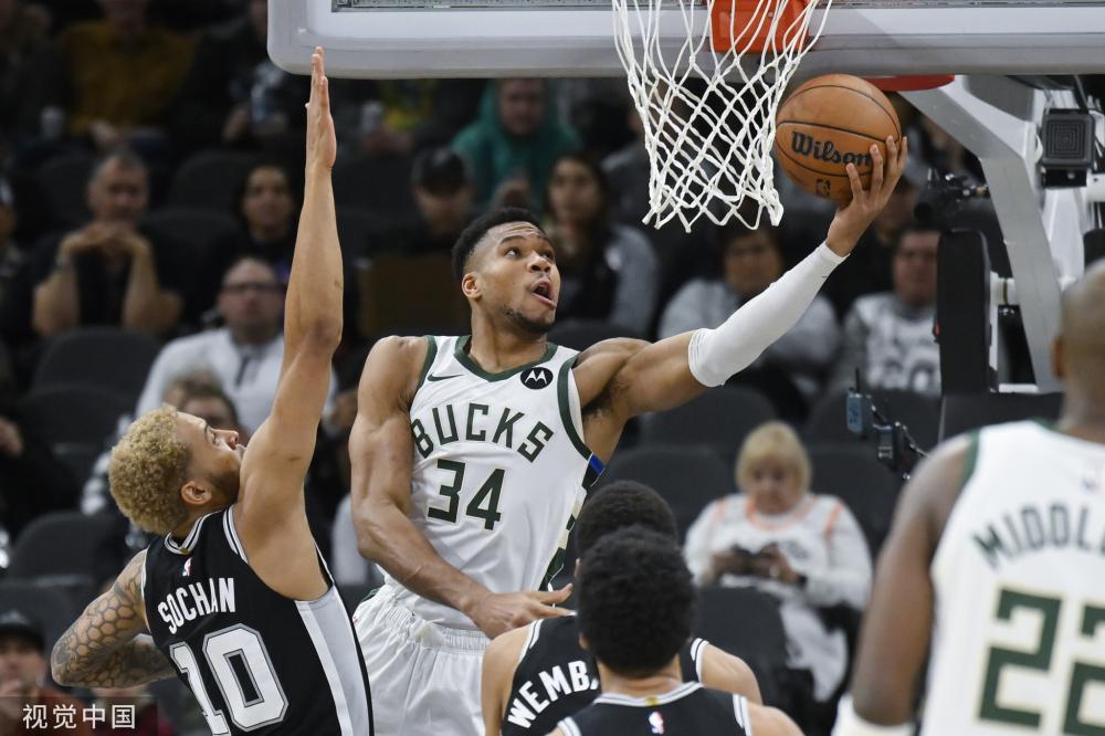 签下板仓滉 签下板仓滉